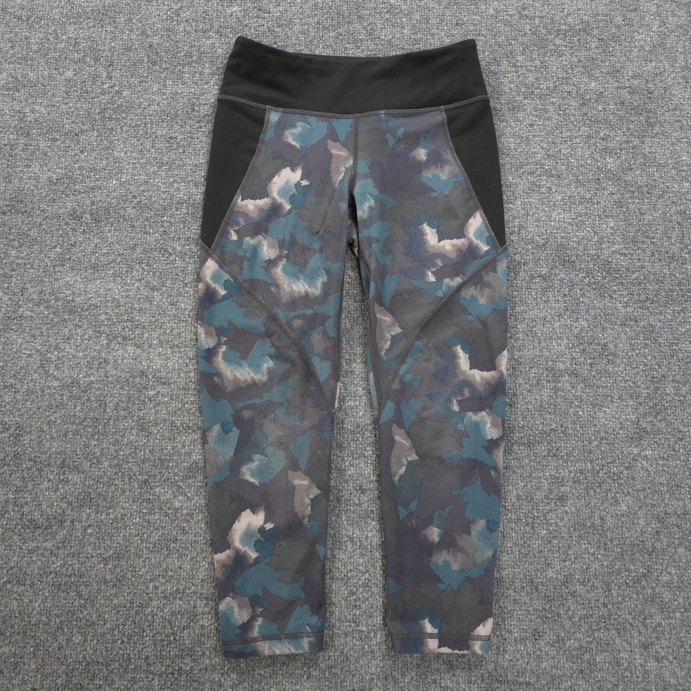 Patagonia Leggings Womens Small Grey Camo Centered Crops Hike Camp Outdoors